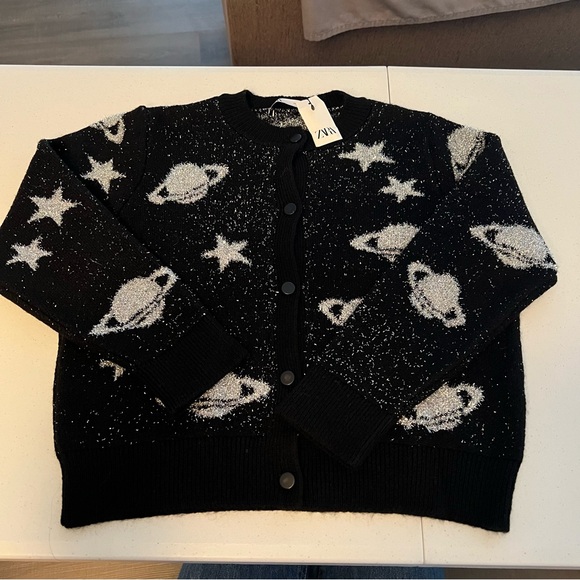 NWT Zara Space Long Sleeve Sweater Size Small - Picture 2 of 5